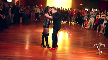 EL TIGUERE BACHATA DEMO AT THE SALSA ROOM