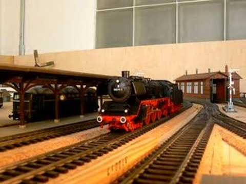 FLEISCHMANN 74106 DB BR003 SOUND - YouTube