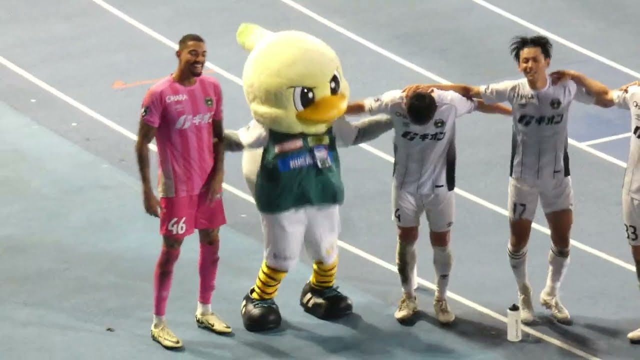 「川崎フロンターレ×SC相模原」天皇杯 JFA 第105回全日本サッカー選手権大会 3回戦  ！ピッチ内練習、応援、ファミリア、チャントなど　2025年7月16日 Uvanceとどろきスタジアム