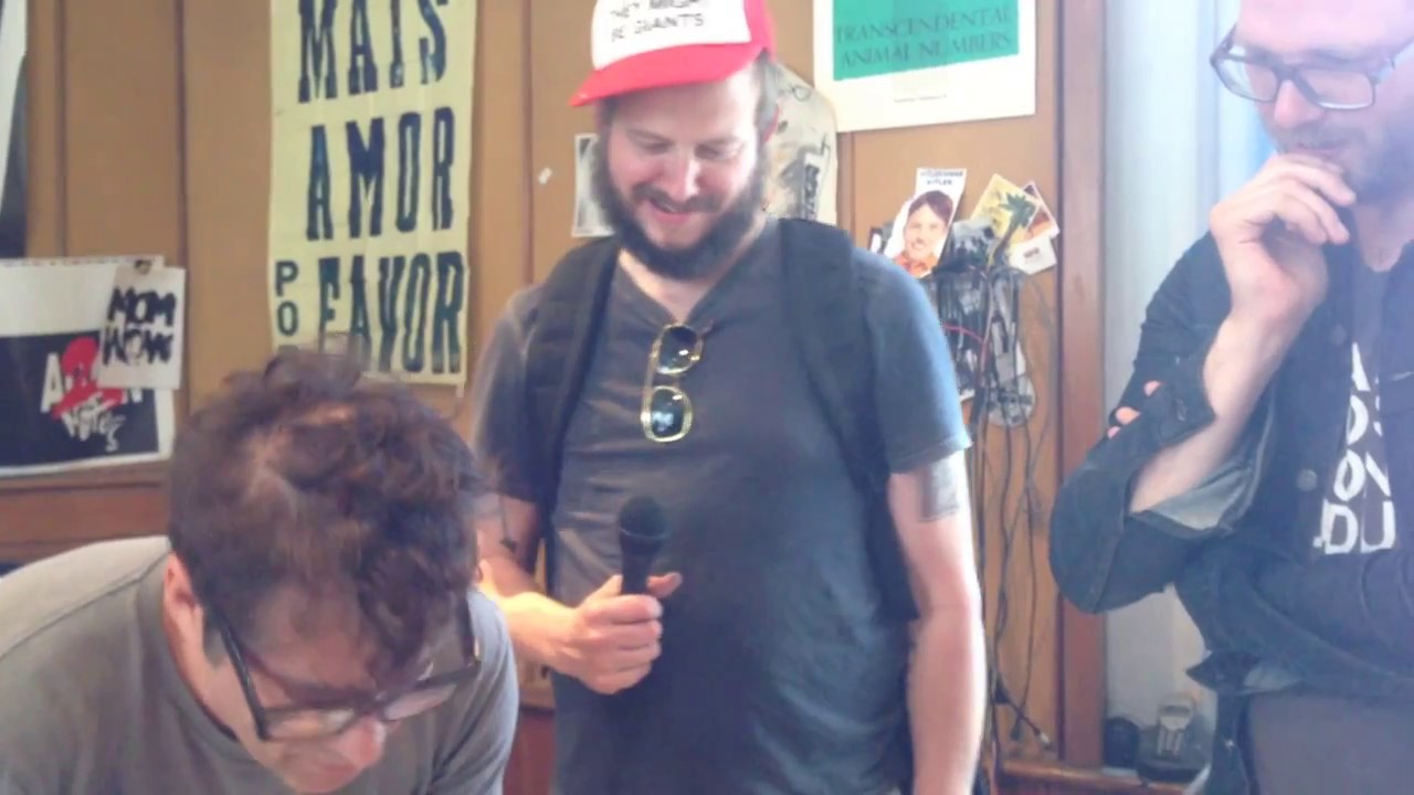在 YouTube 上觀看「Mouse on Mars introduce fluXpad to Justin Vernon and Aaron & Bryce Dessner」
