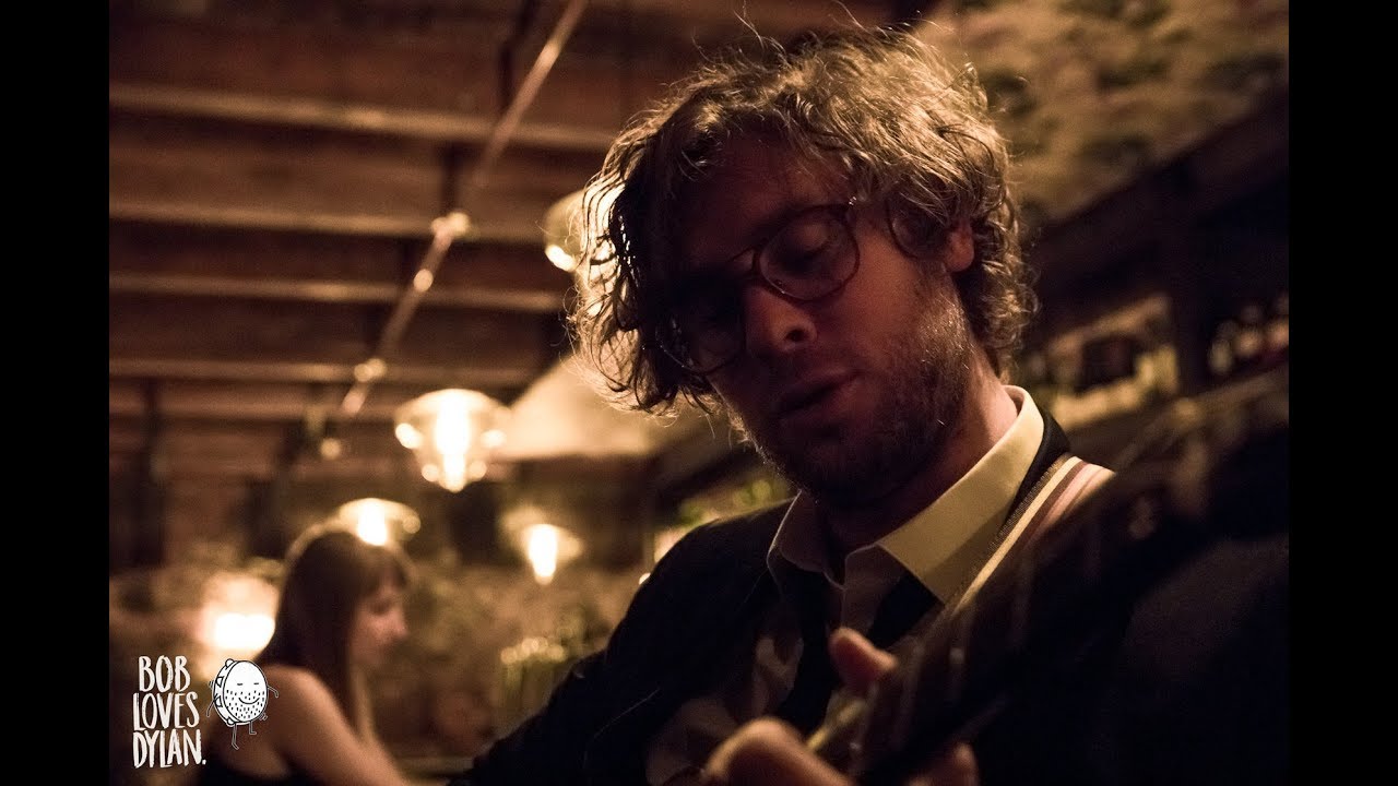 Stelth Ulvang performs 