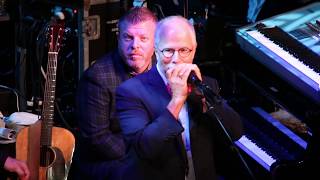 Gaither Alaska Cruise 2019, Buddy Greene, Bill Gaither, Harmonica music from different countries Resimi