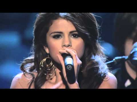 selena-gomez---a-year-without-rain-(live-at-people's-choice-awards-2011)