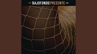 Vignette de la vidéo "Bajofondo - Codigo de barra"