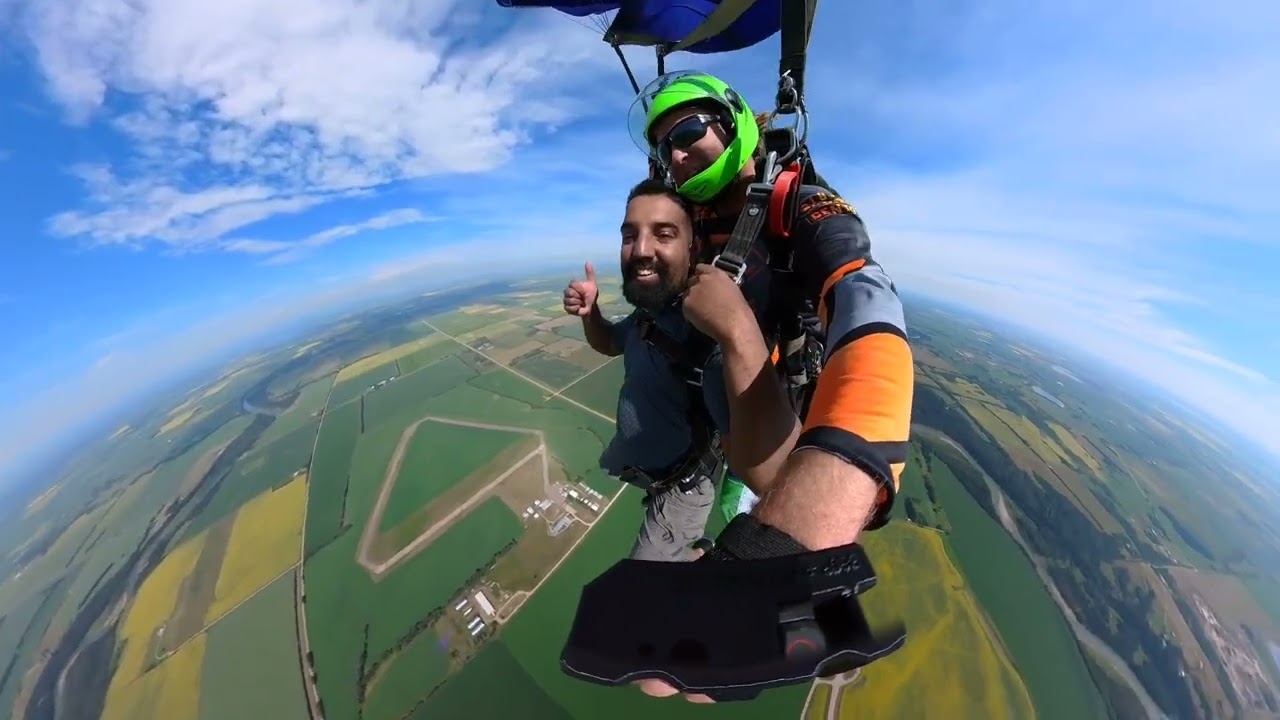 Alberta Skydive Central (World Skydiving Day 360 video)