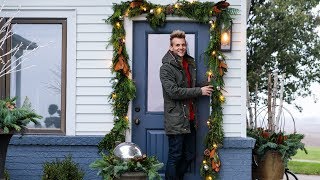 My Outdoor Christmas Decor This Year SUBSCRIBE for more great videos! http://bit.ly/TheGrayBoxwood Like us on Facebook: http://on.fb.me/1fSSvFf Visit our website: http: