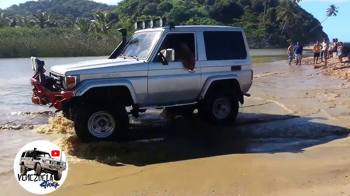 hilux4x4 #carros #offroad #rural #barnfind #antesedepois #cars #picku