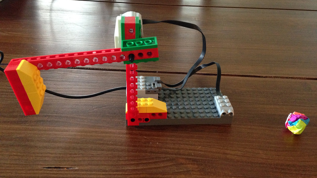 Behind the Scenes at a Robotics Class for Kids