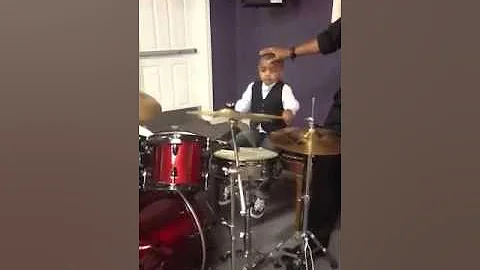 Jeremy Jefferson 3yrs old drummer