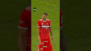 200 IQ 'luk Hareket İle Rakibini Kandıran Futbolcu