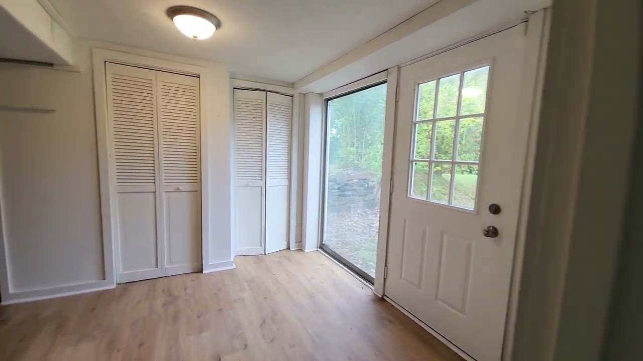 1060 S Grand suffield CT