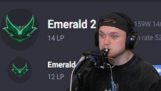 Paralyzed Guy Playing League of Legends in Emerald With His Mouth