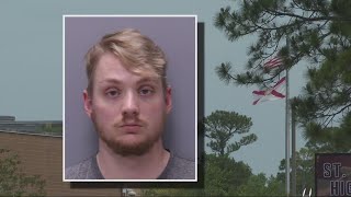 St. Augustine teacher arrested after reportedly Snapchatting student, offering to buy vapes before s