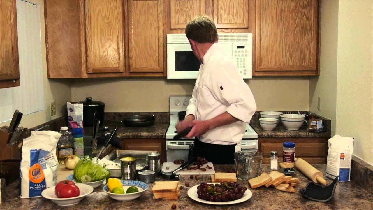 the-world-s-worst-chef-youtube