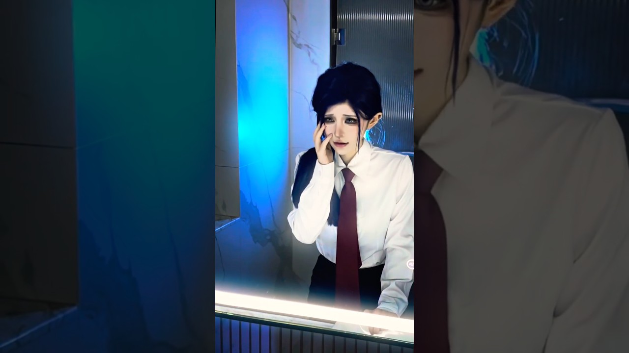 Hyena or Karma？| Plaything Manhwa Cosplay カルマ 変身 Transformation