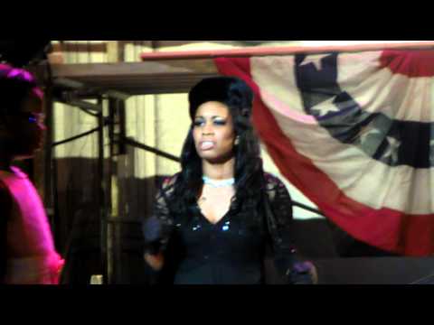 Miracle Foster Singing- Precious Lord. ARETHA- The...