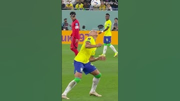 Thumbnail of The movement from Richarlison 👌 Playing the Brazilian way 🇧🇷 @KiaWorldwideOfficial