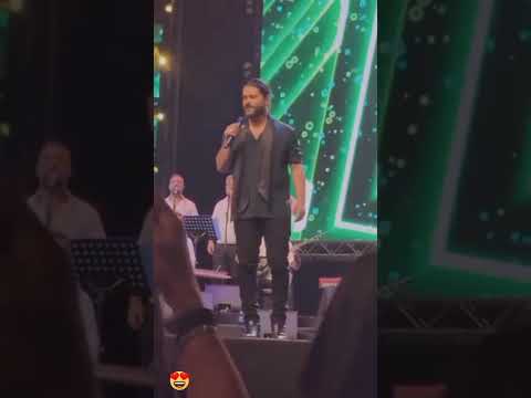 من حفل ناصيف زيتون يغني الأغنية الأقرب لقلبو خسرت كل الناس على شاانو ناصيف زيتون ناصيف حفلة