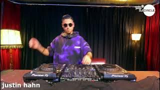 Circleshow 11/22 - Justin Hahn