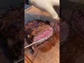 Alta delicia del mejor bees_and_bbq_drievorden #bbqmeat #steak #food