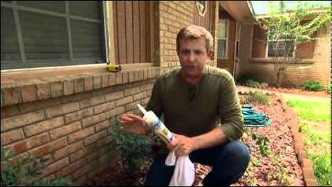 How to Choose Caulking for Sealing the Exterior of Your Home