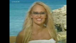 Pamela Anderson Baywatch: Hawaiian Wedding - Interview Exclusiv (2003)