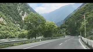 理县至毕棚沟，邛崃山里的童话公路From Li County to Bipenggou, a fairytale highway in the Qionglai Mountains