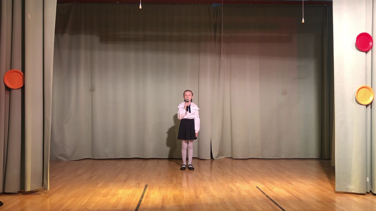 Деева Анна, Приходят к дедушке друзья - YouTube