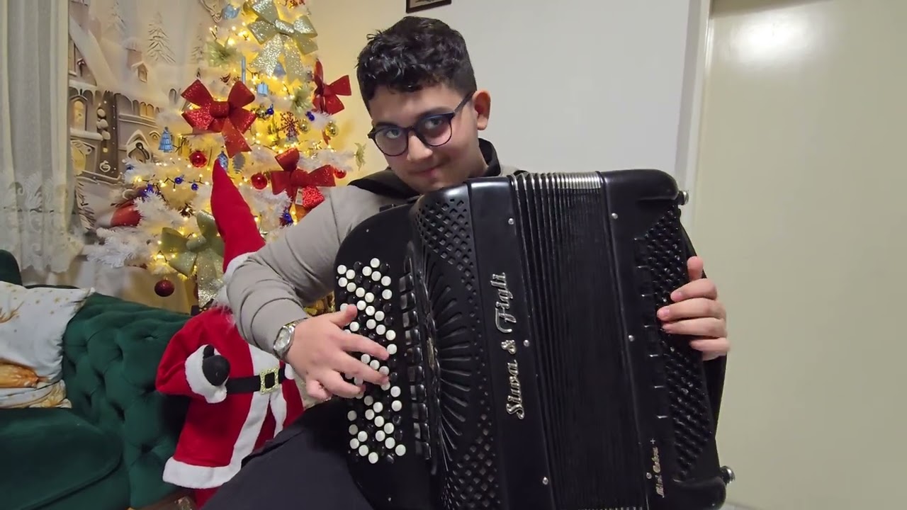 Ljubino Kolo-Ljuba Radosavljevic-(Kristijan Nedeljkov)