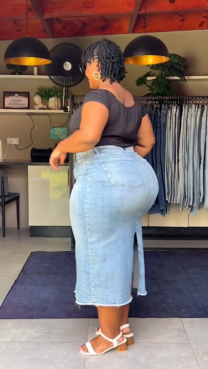 Super Plus-size Jeans Fitting Try-out Curvy Model | Black Is Beautiful 🥰❤️ | Fashion Trends 🥰 #jeans