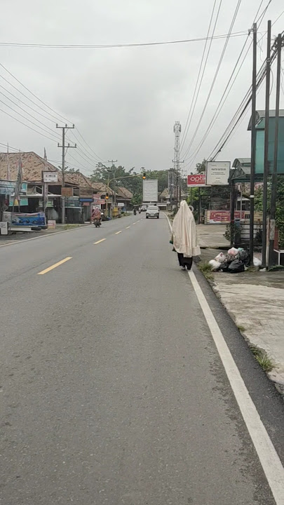 Suasana jalan lintas Timur Sumatera Tanjung Raja Ogan Ilir setelah sholat Ied #tanjungraja #oganilir