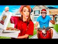 IL MIO NUOVO LAVORO DA PORTA PIZZA! - Run Pizza Run