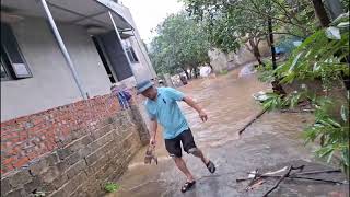 Thác Bà  Xả Lũ  kinh Hoàng phần 2
