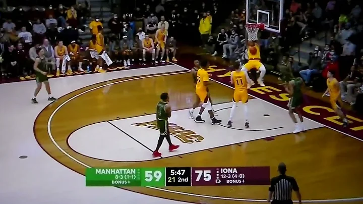 Iona's Berrick Jean Louis dunks vs. Manhattan