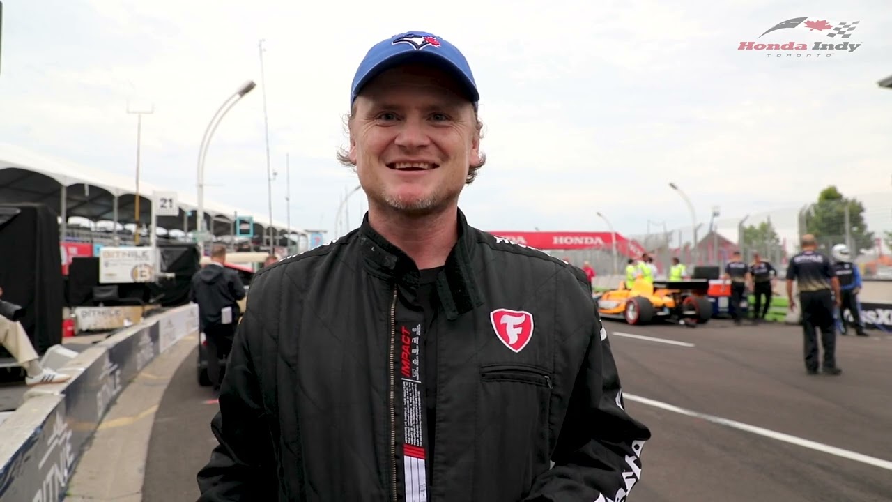 Nathan Dales tests out the INDYCAR 2-Seater at Honda Indy Toronto