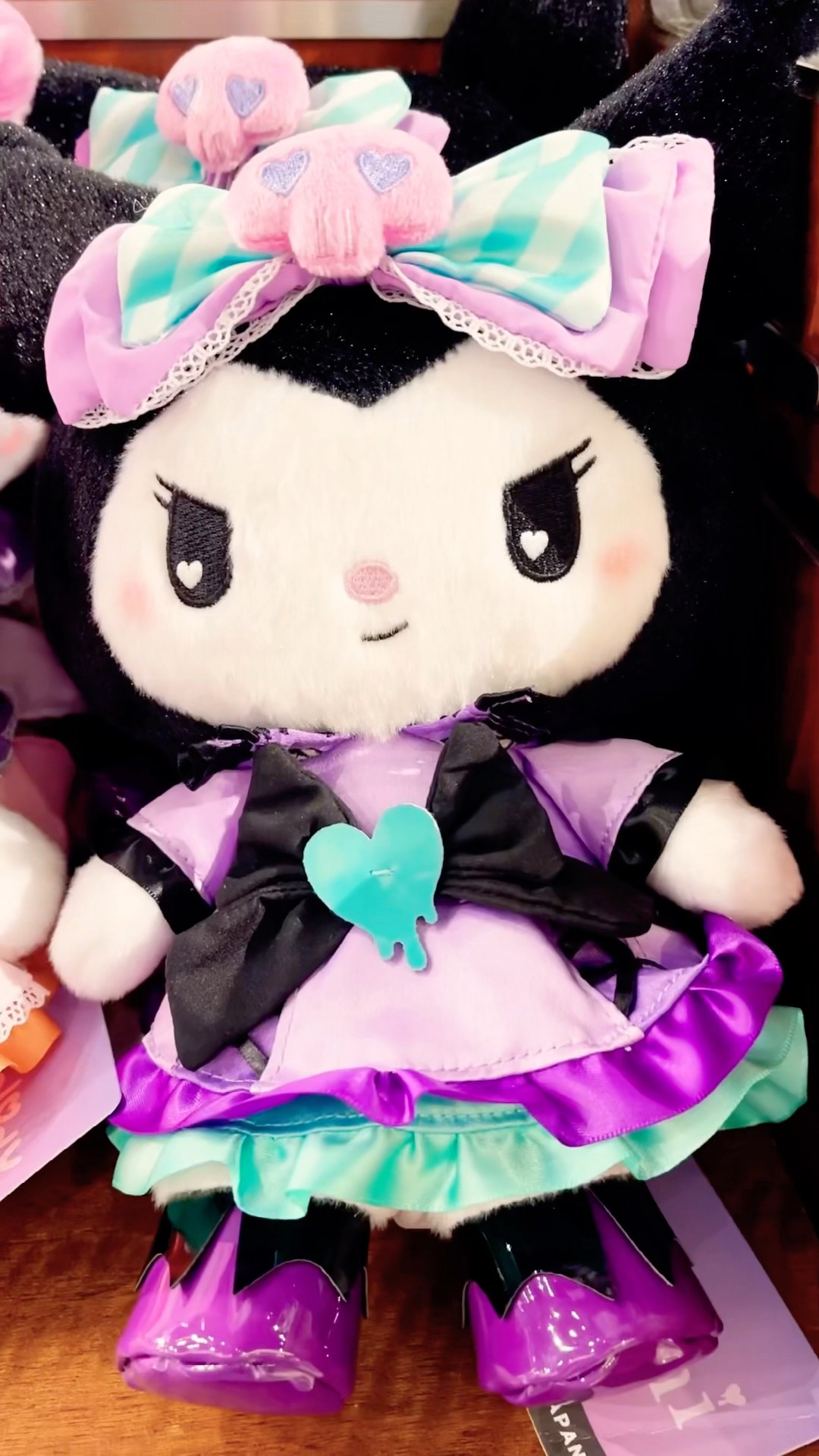 Kuromi Merchandise at Universal Studios Japan - YouTube