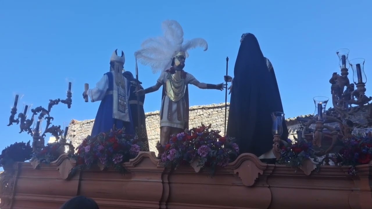Procesión de la Estrella. Salida de la Iglesia de las Gordillas;Ávila 2023.