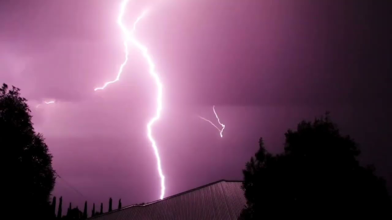 𝙳𝙰𝚁𝙺_𝙰𝙼𝙱𝙸𝙴𝙽𝚃_𝙼𝙸𝚇