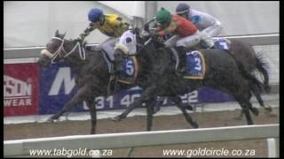 20161106 Greyville Race 4 won by NATIONAL AGENDA