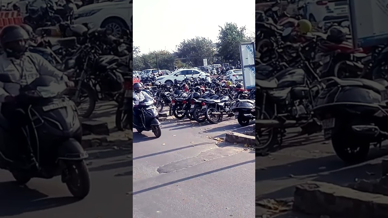 airport bike parking