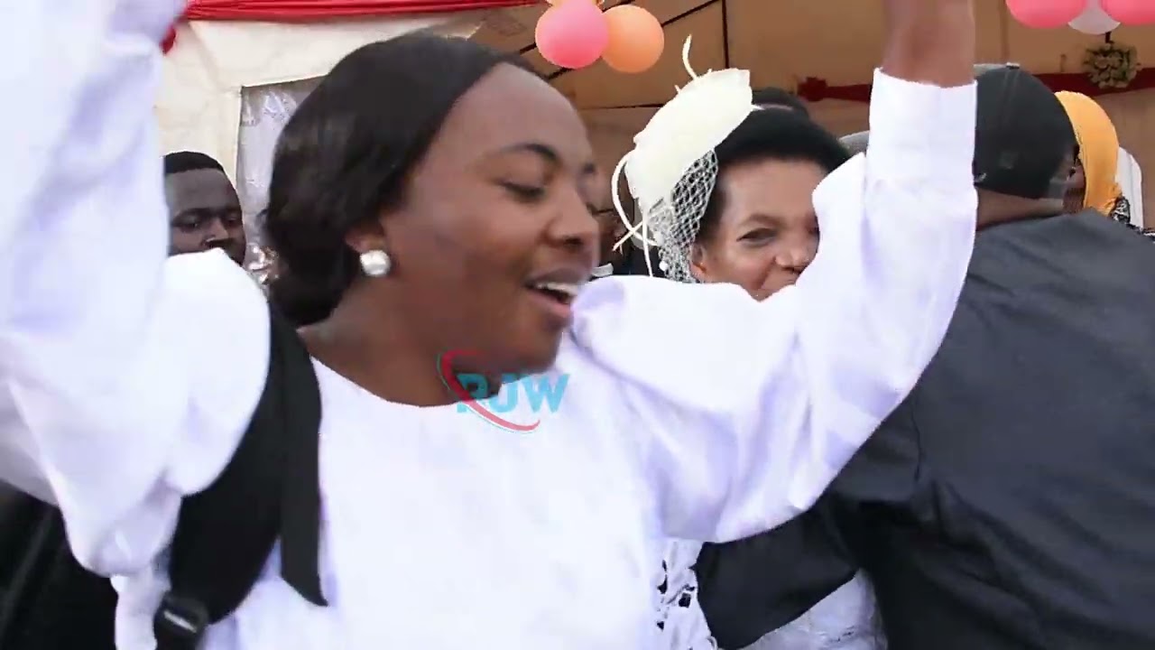 DARAJA TAKATIFU YA UPADRE JIMBO LA NJOMBE/MAPADRE WATANO.