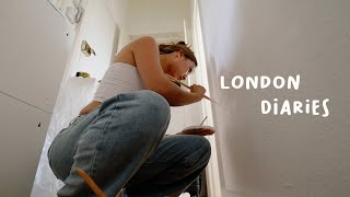 moving vlog pt 1📦, flat showings, yard sale, the best english breakfast, locked out | london diaries