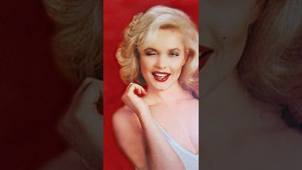 Photos of 1980's Marilyn Monroe Lookalike.