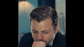 Neslinin Elini Daha Önce Öpmedi