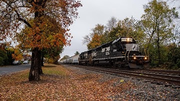 Fall Foliage & Freights In & Around Bound Brook, Railfanning Manville - S. Plainfield, NJ 10-11/25