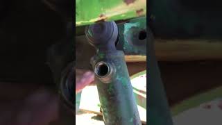 John Deere 2555 steering cylinder rebuild part 2