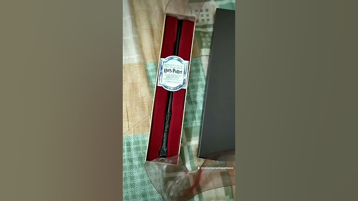 Unboxing bacchetta di Harry Potter