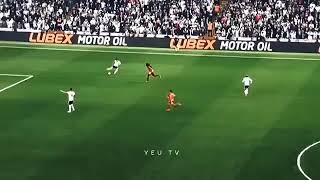 Duşko Tosi̇c Gomi̇si̇ Deli̇ Edi̇yor Ve Gool