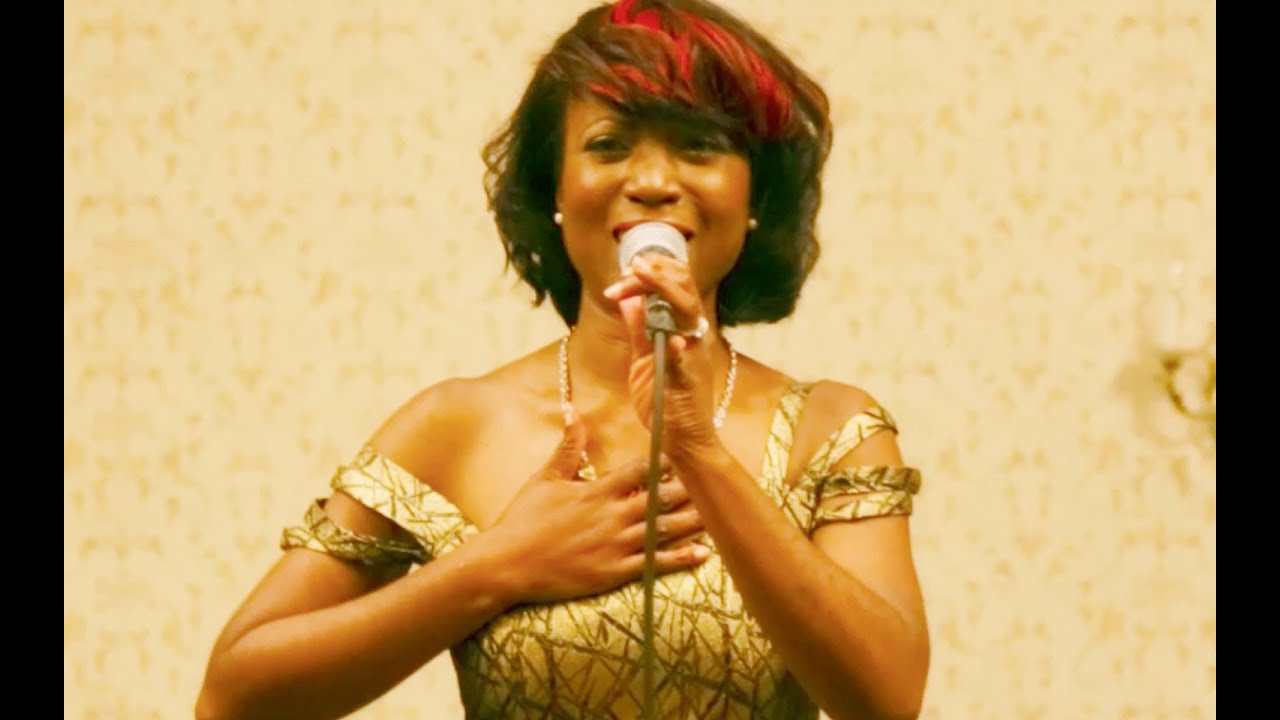 TolumiDE LIVE - African Queen King (2Face Idibia Cover) and Ekwe (Onyeka Owenu Cover)
