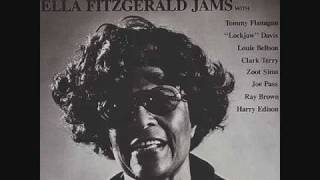 Video voorbeeld van "Polka Dots and Moonbeams - Ella Fitzgerald"